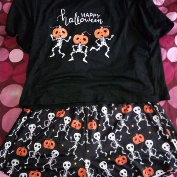 Halloween theme PJ set. - Picture 11 of 15